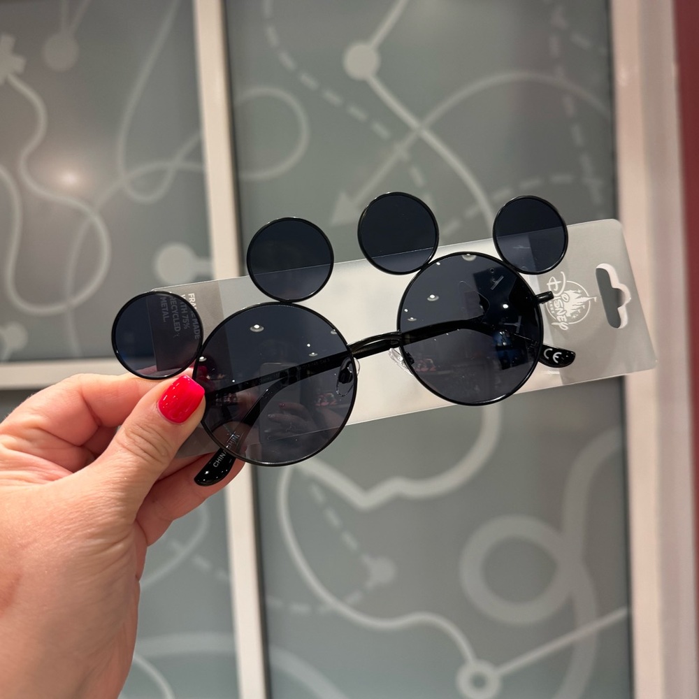 NWT! DISNEY PARKS Mickey Mouse Ear Black Tinted Sunglasses